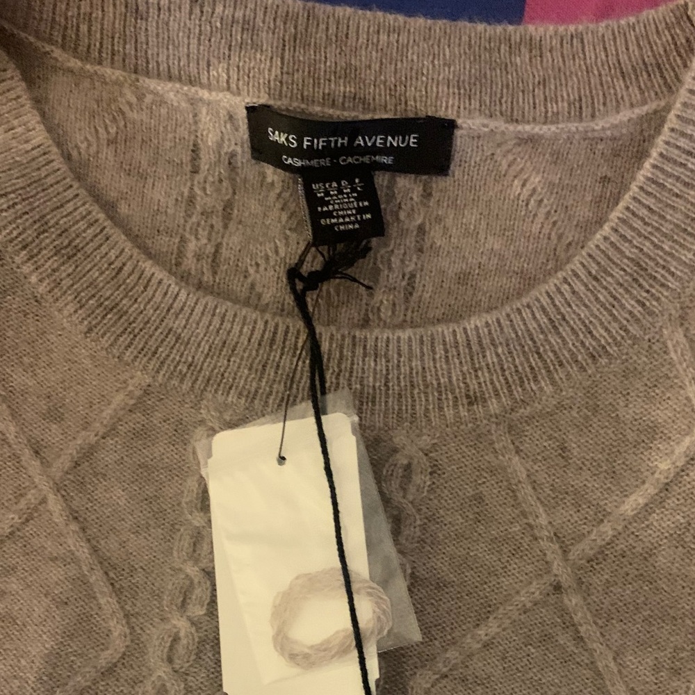 Cashmere Sweater - Picture 2 of 3